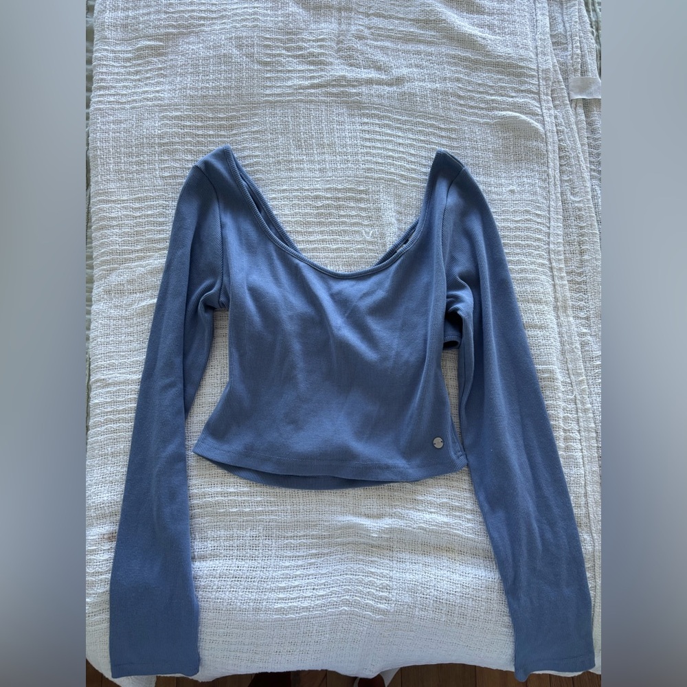 Women's Blue Long Sleeve Top